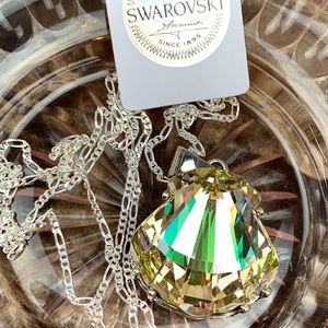🌿Swarovski Crystal Pendant🌿